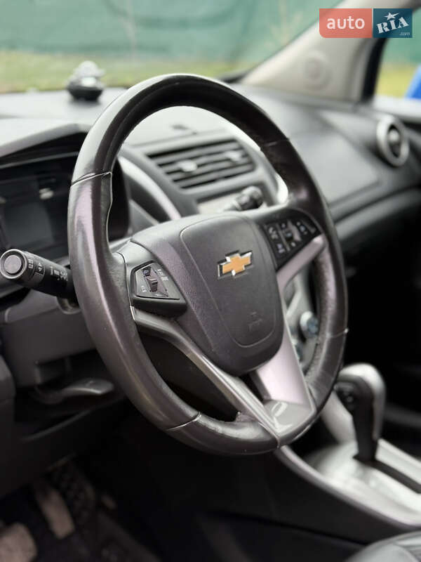 Позашляховик / Кросовер Chevrolet Tracker 2014 в Сумах