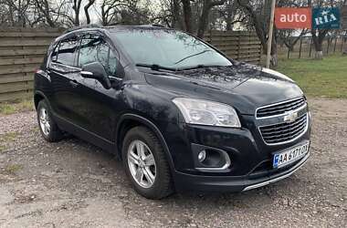 Внедорожник / Кроссовер Chevrolet Tracker 2014 в Киеве