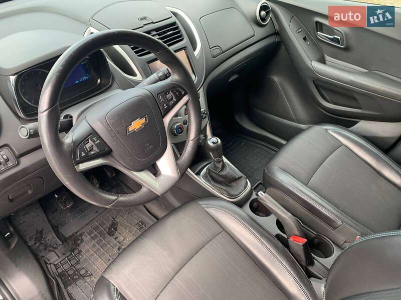 Внедорожник / Кроссовер Chevrolet Tracker 2014 в Киеве