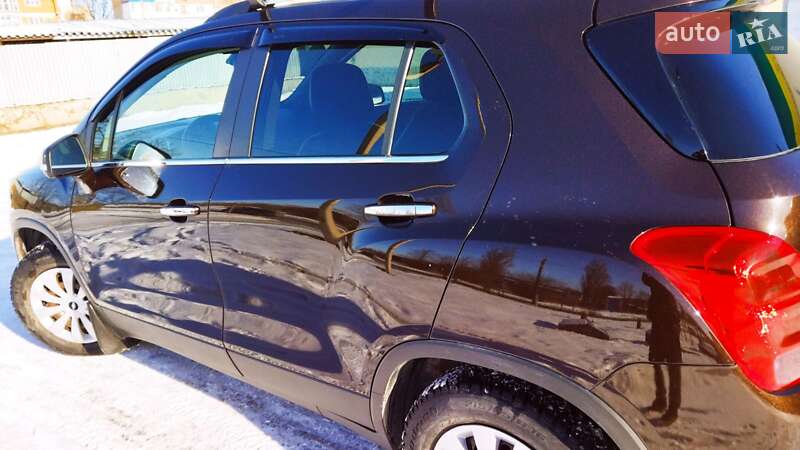 Внедорожник / Кроссовер Chevrolet Tracker 2014 в Каменец-Подольском