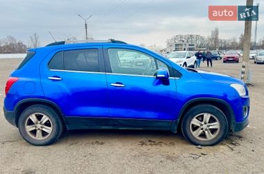 Позашляховик / Кросовер Chevrolet Tracker 2014 в Києві