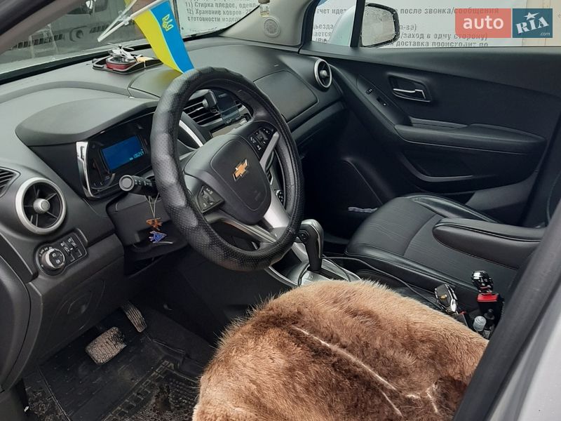 Внедорожник / Кроссовер Chevrolet Tracker 2014 в Сумах фото 10 Внедорожник / Кроссовер Chevrolet Tracker 2014 в Сумах