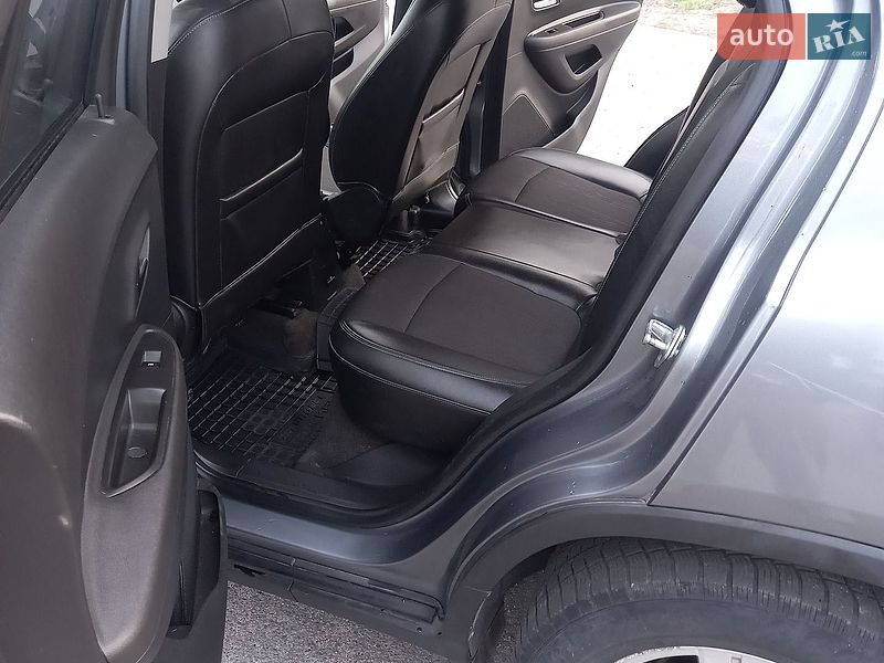 Внедорожник / Кроссовер Chevrolet Tracker 2014 в Василькове