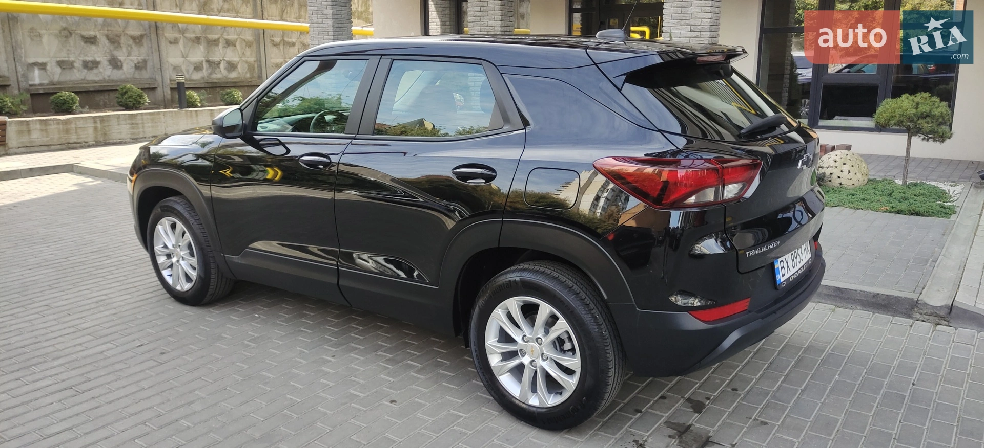 Chevrolet TrailBlazer 2021 VIN KL79MMS29MB174609 фото оголошення 4 з 31