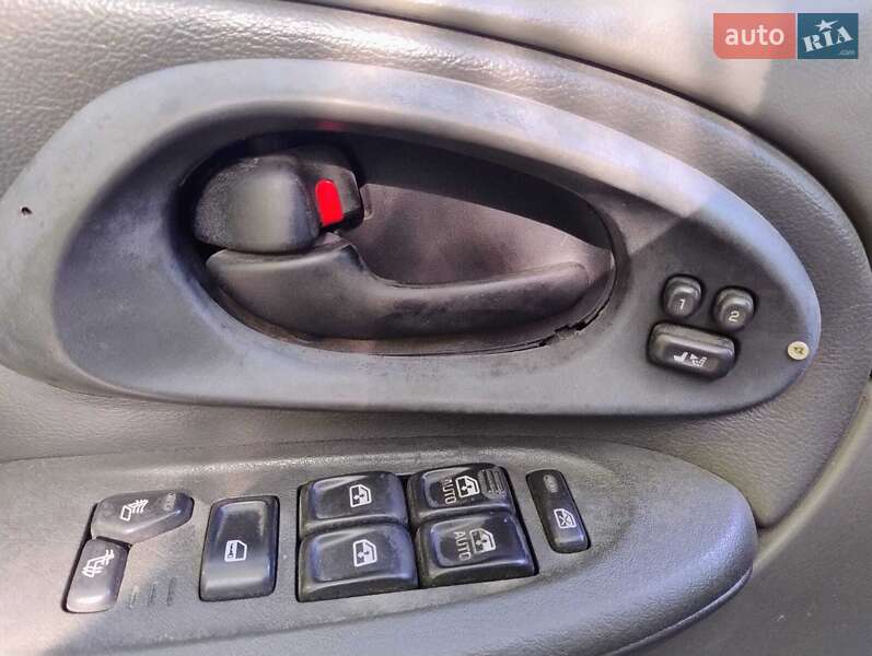 Позашляховик / Кросовер Chevrolet TrailBlazer 2004 в Києві фото 12 Позашляховик / Кросовер Chevrolet TrailBlazer 2004 в Києві