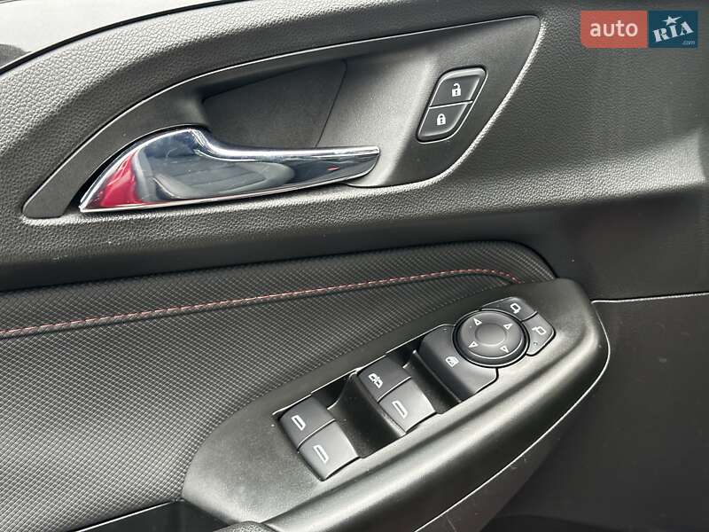 Внедорожник / Кроссовер Chevrolet TrailBlazer 2020 в Львове фото 19 Внедорожник / Кроссовер Chevrolet TrailBlazer 2020 в Львове