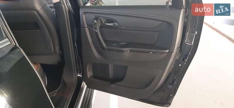 Внедорожник / Кроссовер Chevrolet Traverse 2017 в Киеве