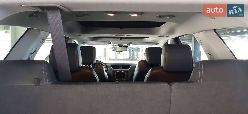 Внедорожник / Кроссовер Chevrolet Traverse 2017 в Киеве