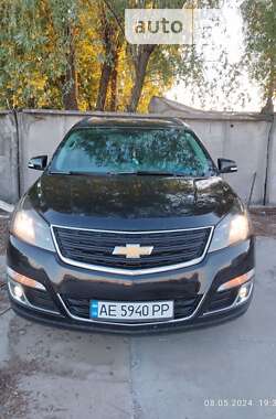 Внедорожник / Кроссовер Chevrolet Traverse 2015 в Харькове