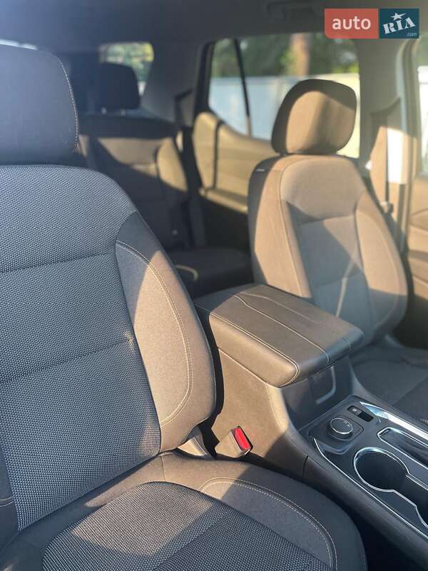 Внедорожник / Кроссовер Chevrolet Traverse 2018 в Киеве