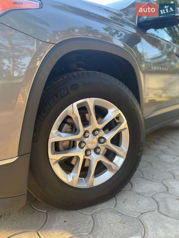 Внедорожник / Кроссовер Chevrolet Traverse 2018 в Киеве