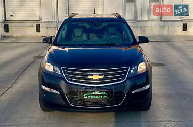 Внедорожник / Кроссовер Chevrolet Traverse 2017 в Киеве