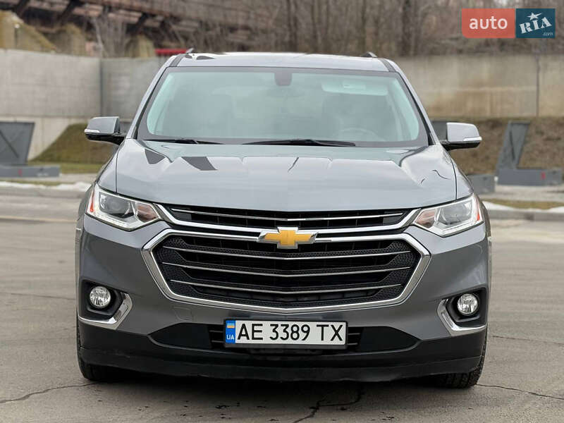 Позашляховик / Кросовер Chevrolet Traverse 2017 в Дніпрі
