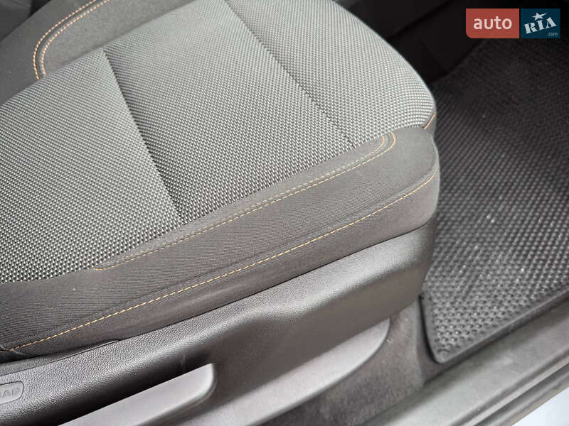 Позашляховик / Кросовер Chevrolet Traverse 2017 в Дніпрі