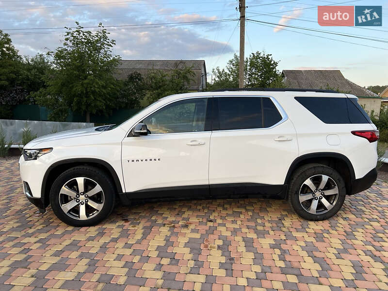 Внедорожник / Кроссовер Chevrolet Traverse 2019 в Умани