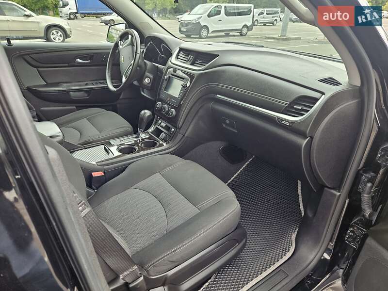 Позашляховик / Кросовер Chevrolet Traverse 2016 в Києві фото 14 Позашляховик / Кросовер Chevrolet Traverse 2016 в Києві