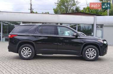 Внедорожник / Кроссовер Chevrolet Traverse 2018 в 