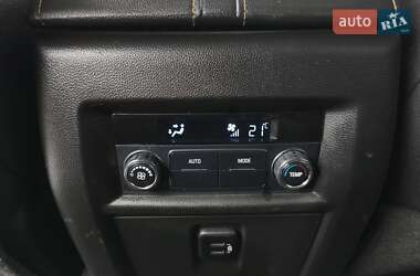 Внедорожник / Кроссовер Chevrolet Traverse 2018 в 