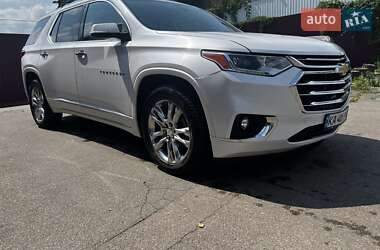 Внедорожник / Кроссовер Chevrolet Traverse 2018 в 