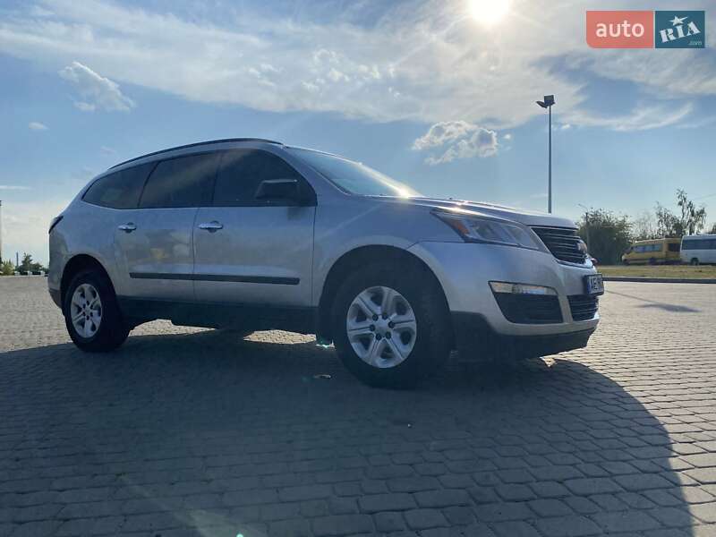 Внедорожник / Кроссовер Chevrolet Traverse 2014 в 