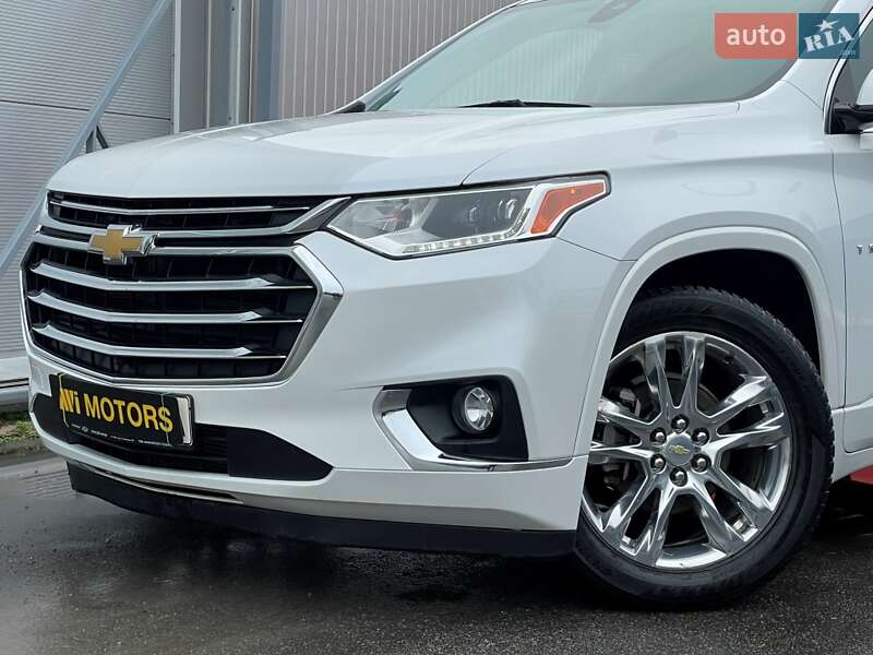 Внедорожник / Кроссовер Chevrolet Traverse 2018 в Киеве