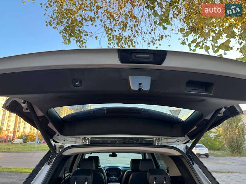Позашляховик / Кросовер Chevrolet Traverse 2019 в Києві фото 19 Позашляховик / Кросовер Chevrolet Traverse 2019 в Києві
