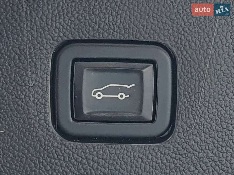 Внедорожник / Кроссовер Chevrolet Traverse 2022 в Николаеве