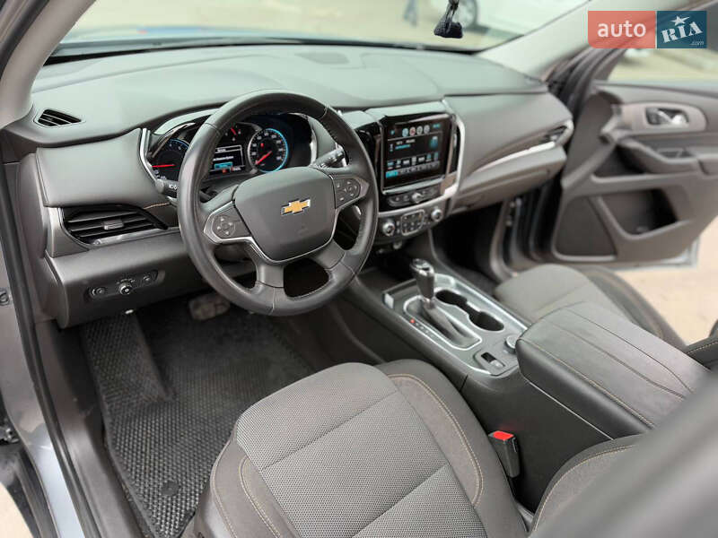 Позашляховик / Кросовер Chevrolet Traverse 2017 в Дніпрі фото 14 Позашляховик / Кросовер Chevrolet Traverse 2017 в Дніпрі