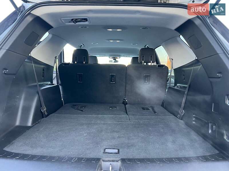 Внедорожник / Кроссовер Chevrolet Traverse 2017 в Львове