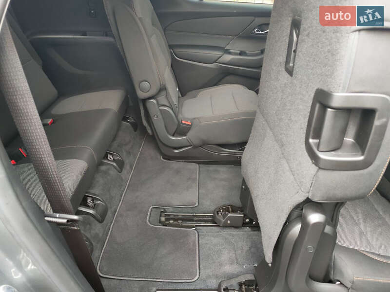 Позашляховик / Кросовер Chevrolet Traverse 2020 в Києві фото 9 Позашляховик / Кросовер Chevrolet Traverse 2020 в Києві