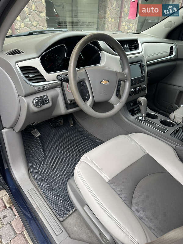 Позашляховик / Кросовер Chevrolet Traverse 2016 в Тернополі