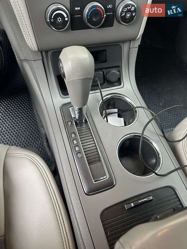 Позашляховик / Кросовер Chevrolet Traverse 2016 в Тернополі