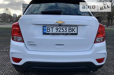 Позашляховик / Кросовер Chevrolet Trax 2018 в 