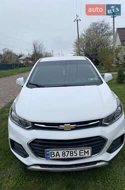 Внедорожник / Кроссовер Chevrolet Trax 2017 в 