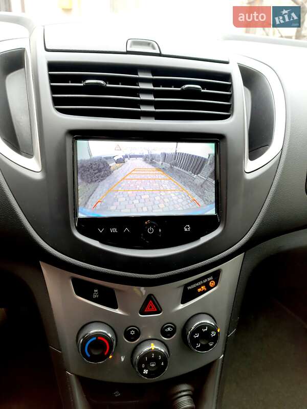 Позашляховик / Кросовер Chevrolet Trax 2013 в Золочеві