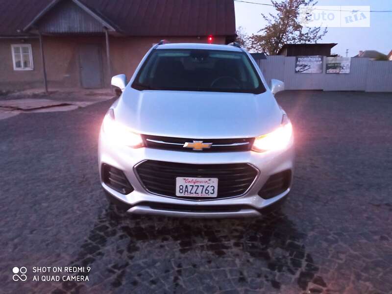 Внедорожник / Кроссовер Chevrolet Trax 2016 в Бучаче
