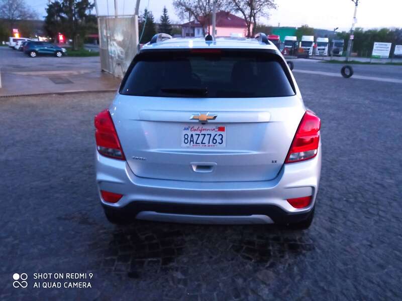 Внедорожник / Кроссовер Chevrolet Trax 2016 в Бучаче