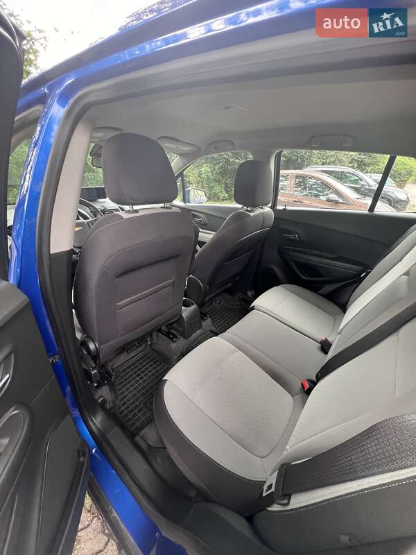 Позашляховик / Кросовер Chevrolet Trax 2015 в Одесі