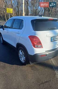 Внедорожник / Кроссовер Chevrolet Trax 2016 в 