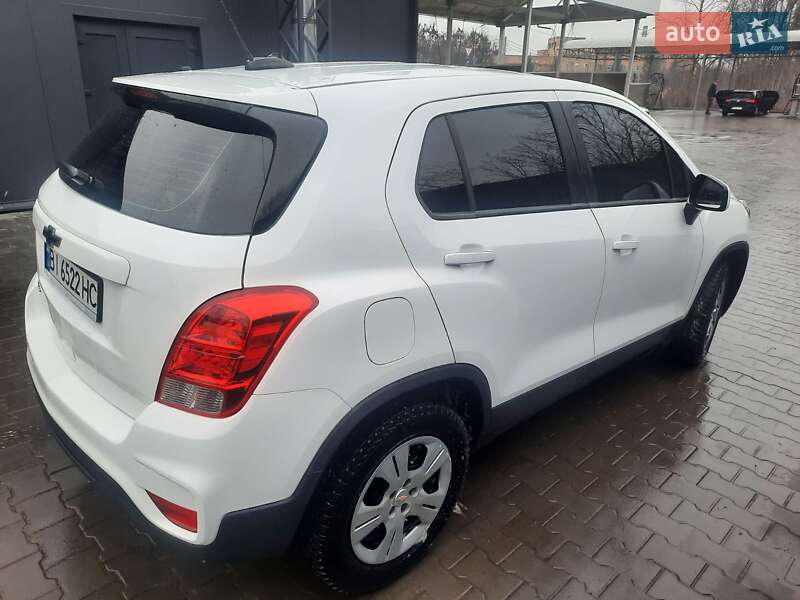 Внедорожник / Кроссовер Chevrolet Trax 2017 в Полтаве