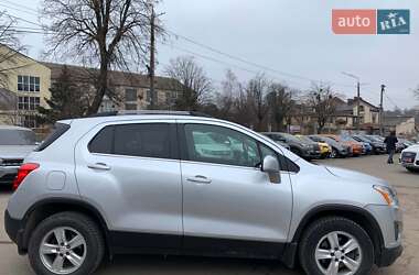 Внедорожник / Кроссовер Chevrolet Trax 2016 в 