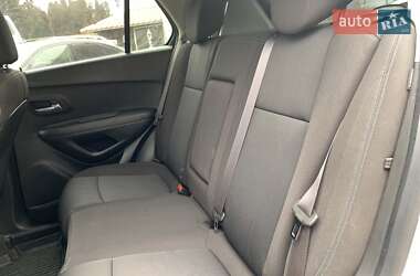 Внедорожник / Кроссовер Chevrolet Trax 2016 в 