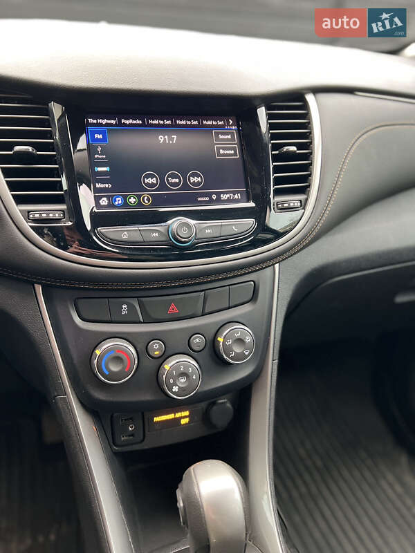 Внедорожник / Кроссовер Chevrolet Trax 2019 в Южном