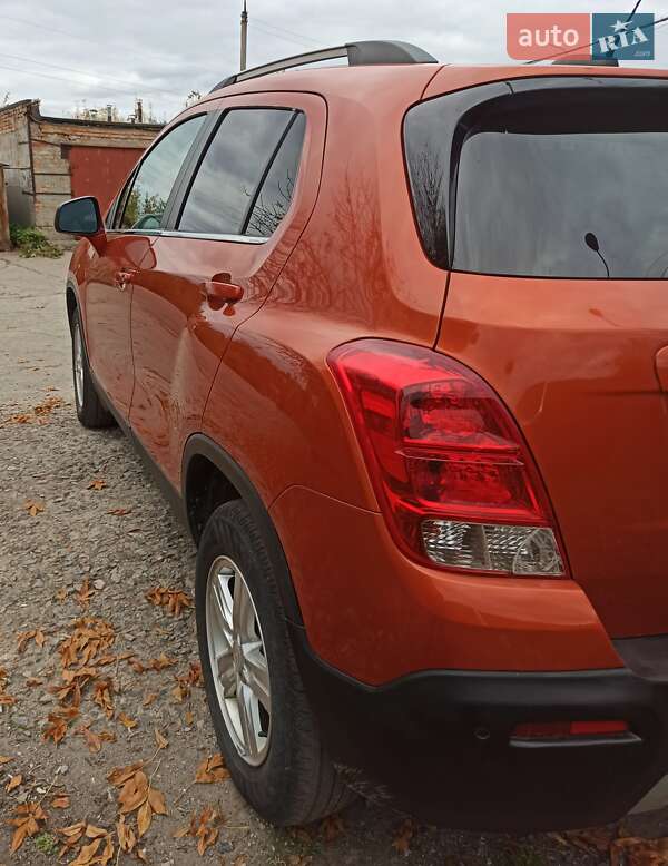 Внедорожник / Кроссовер Chevrolet Trax 2016 в Запорожье