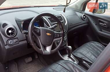 Позашляховик / Кросовер Chevrolet Trax 2016 в 