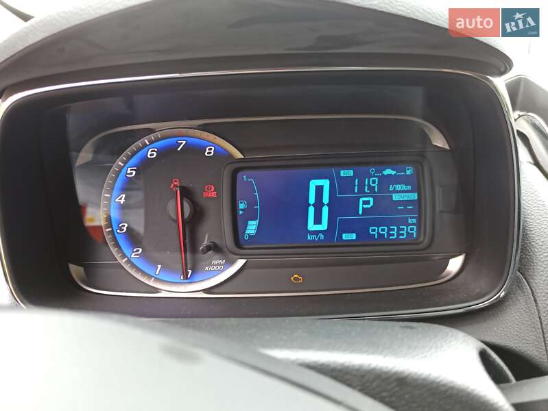 Внедорожник / Кроссовер Chevrolet Trax 2016 в Запорожье