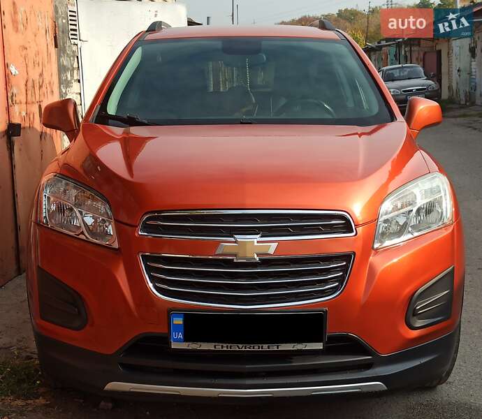 Внедорожник / Кроссовер Chevrolet Trax 2016 в Запорожье
