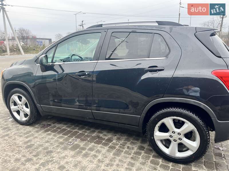 Внедорожник / Кроссовер Chevrolet Trax 2015 в Винниках