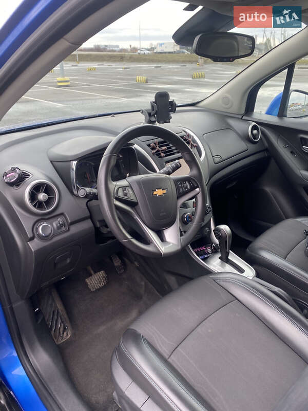 Позашляховик / Кросовер Chevrolet Trax 2015 в Львові