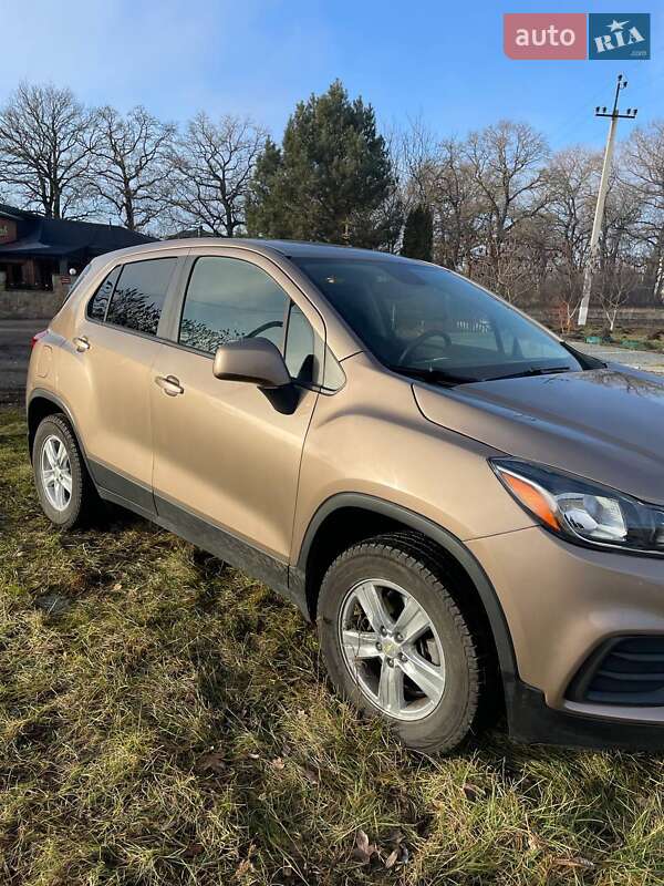Внедорожник / Кроссовер Chevrolet Trax 2018 в Тернополе